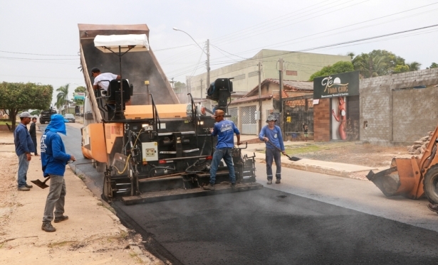 Prefeitura de Ji-Paraná dá início a recapeamento de 18 km de ruas antigas